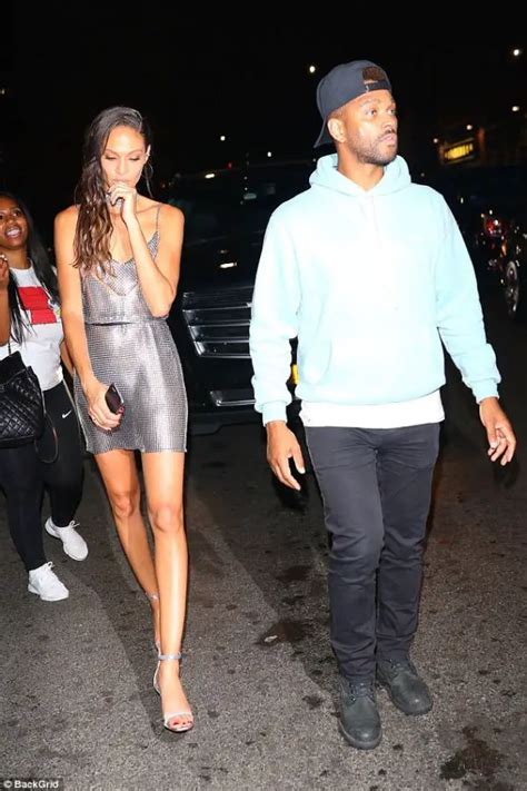 Joan Smalls's Boyfriend + Relationships, Exes & Rumors (2024).